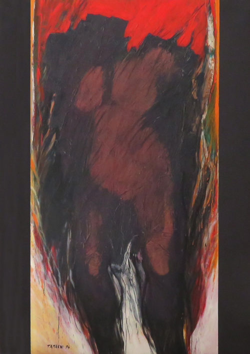 Figura su fondo rosso